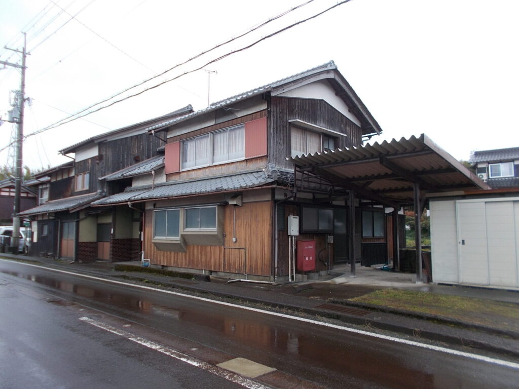 1950s wood house in Shiga