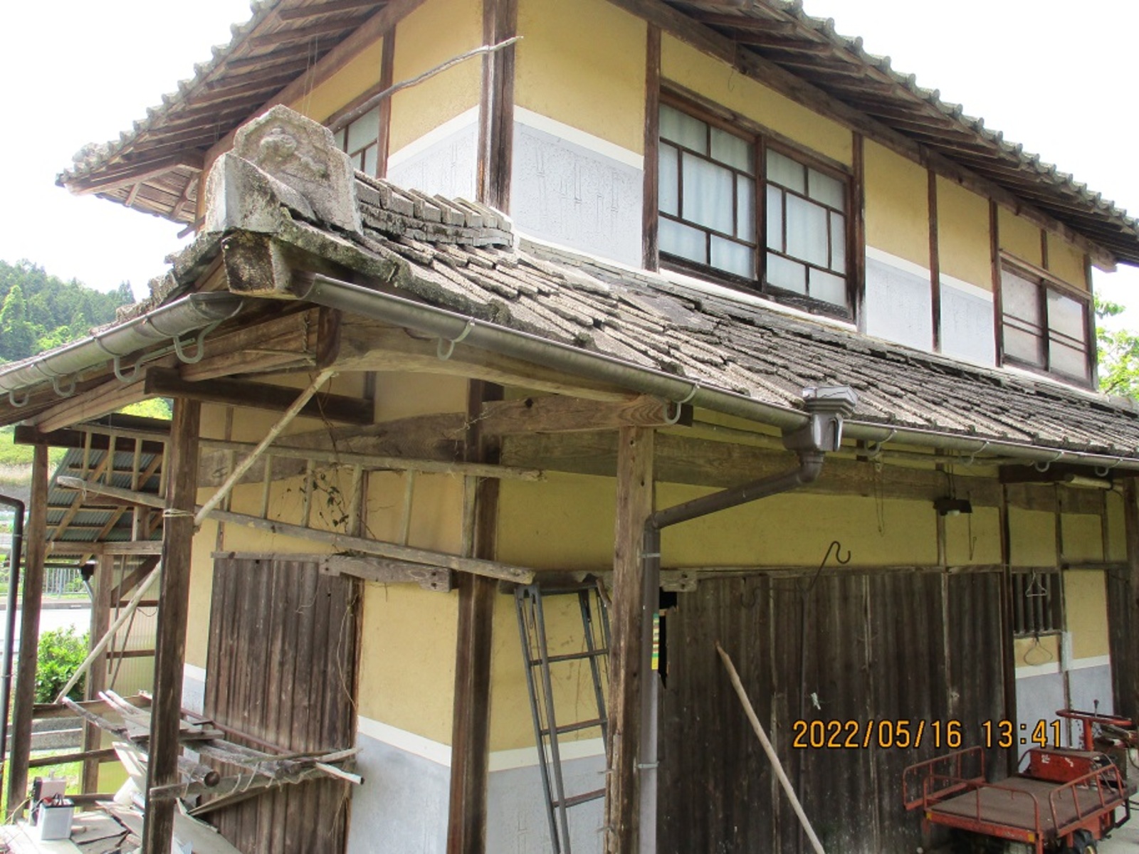 Wood house in Hyogo