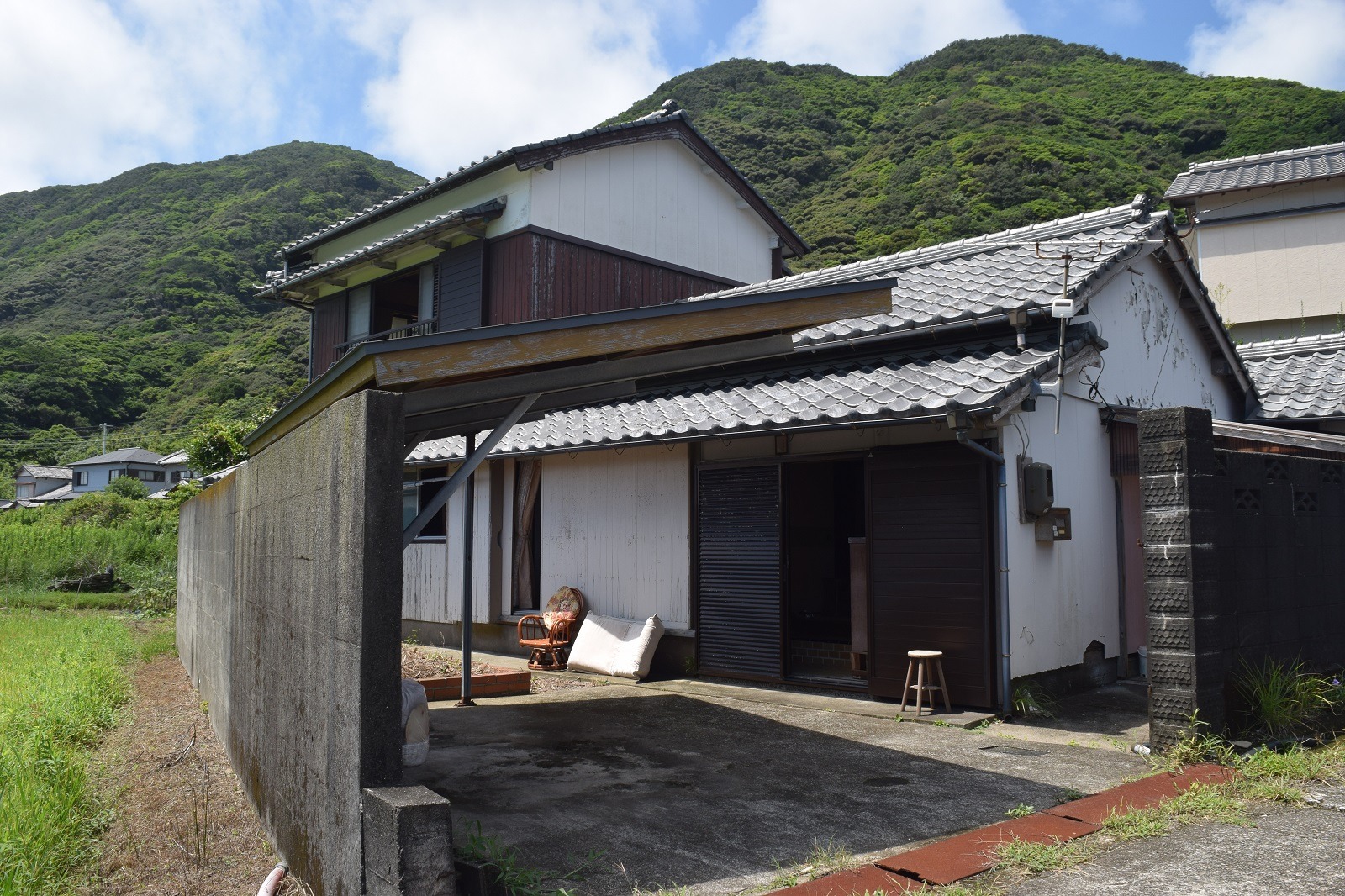 1960s wood house in Kochi