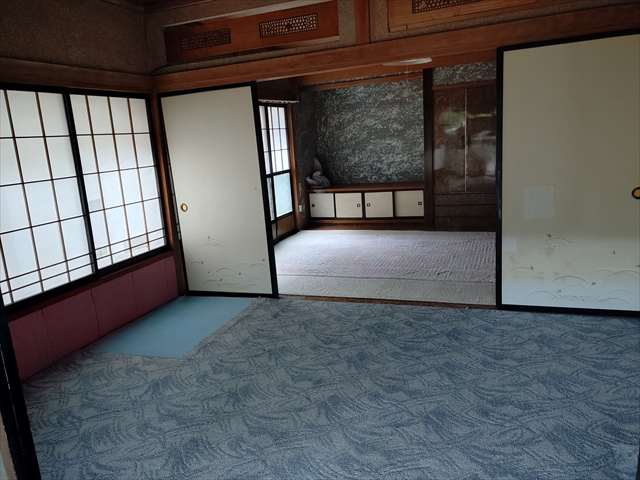 1970s wood house, 10-min walk to station, Nagano