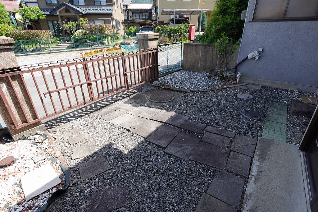 1960s wood house, 11-min walk to station, Nagano