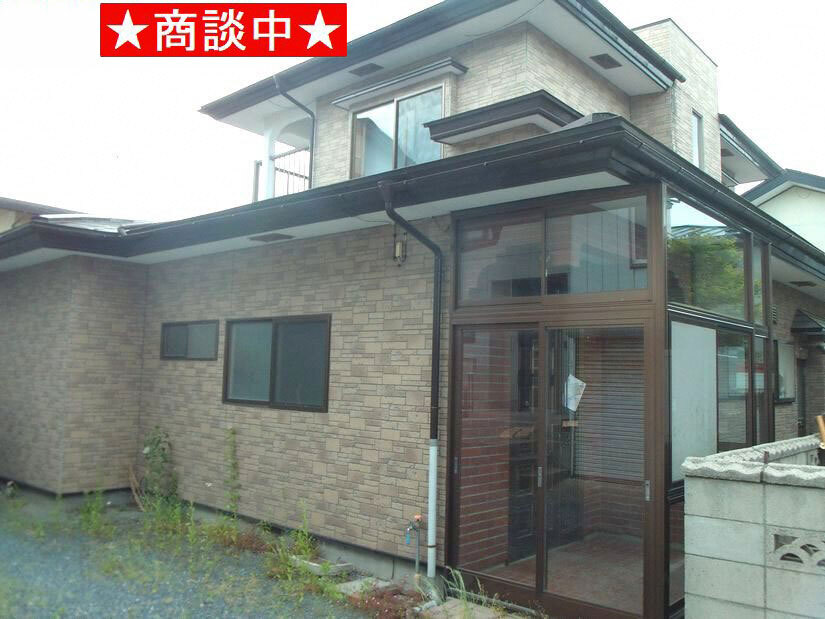 1980s wood house, 17-min walk to station, Aomori