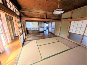 Wood house, 8-min walk to station, Shimane