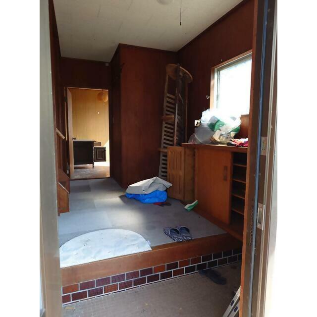 1970s steel-frame house, 16-min walk to station, Mie