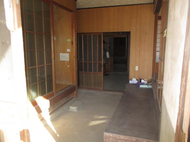 1860s wood house on a large plot in Okayama