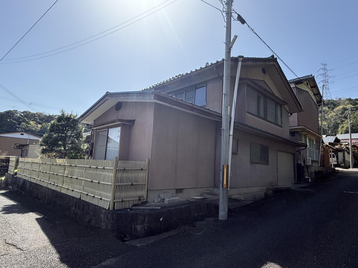 1960s wood house near the coast in Miyazu, Kyoto