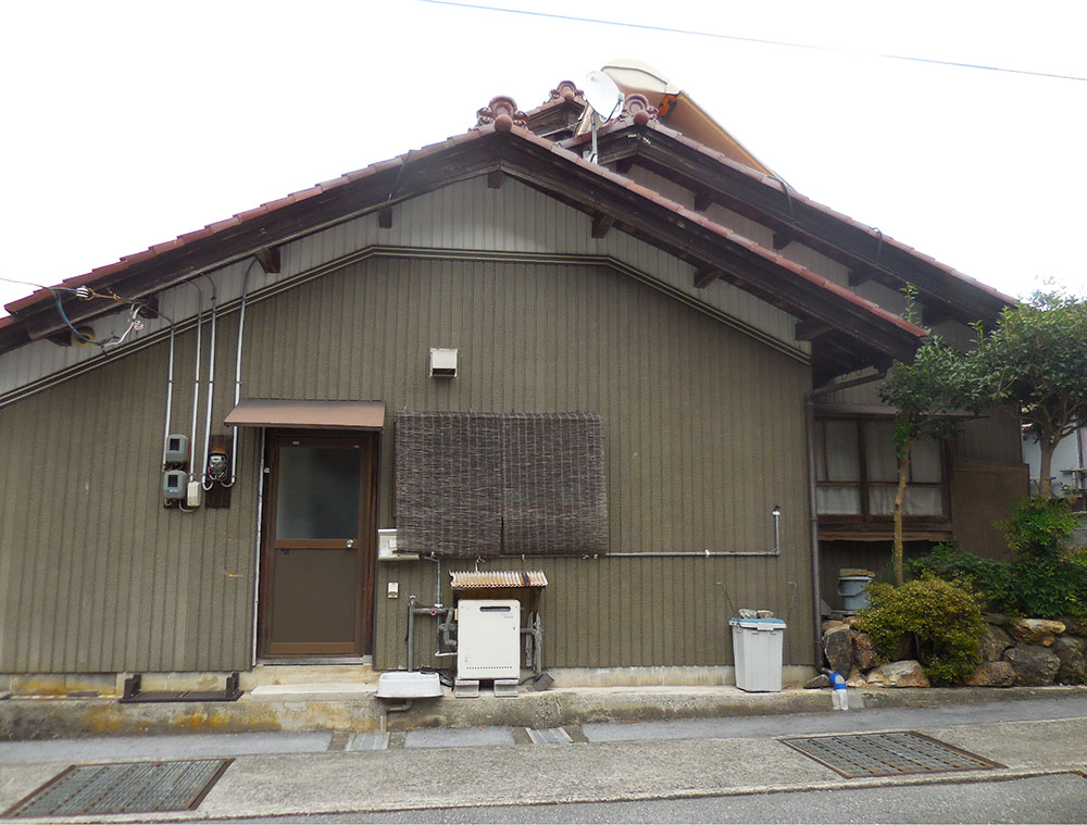 Wood house in Shiga