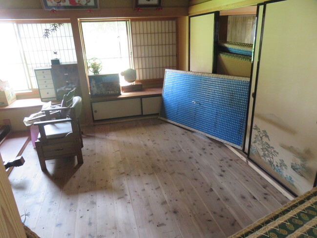 1980s wood house in Shimane
