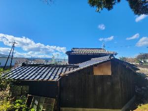 1960s wood house on a large plot in Yamaguchi