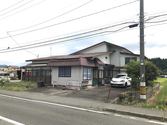 1970s wood house in Akita