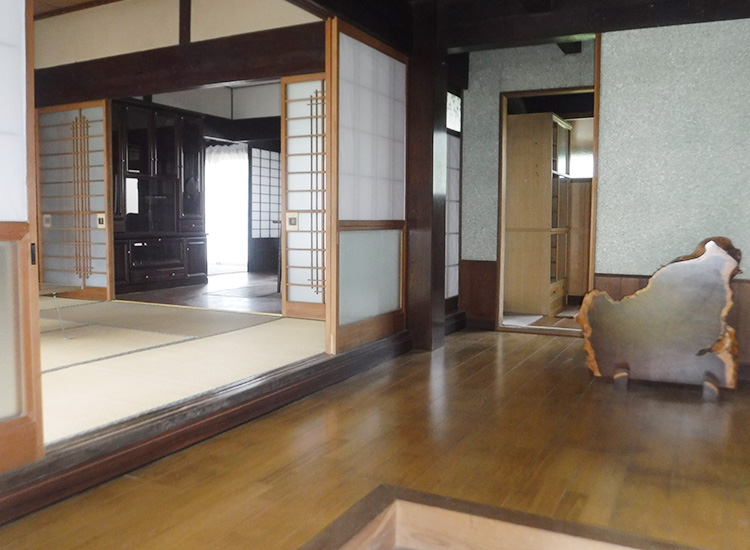 Wood house in Shimane
