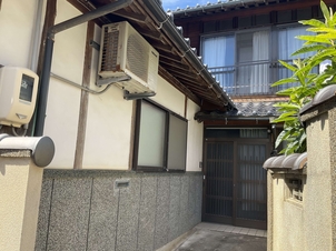 Wood house in Shimane