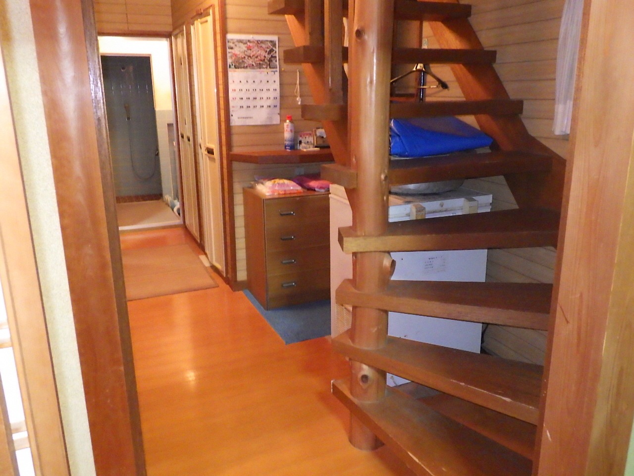 1980s wood house in Kochi