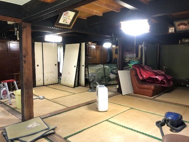 1980s wood house in Kinko, Kagoshima