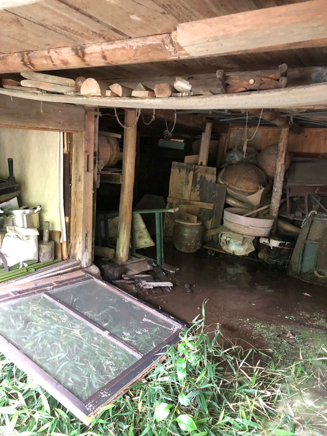 1960s wood house in Nantan