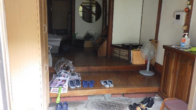 1960s wood house, 2-min walk to station, Nagasaki