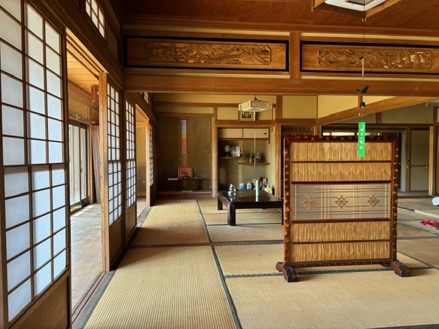 1970s wood house in Hyogo