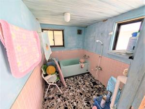 1960s wood house, 1-min walk to station, Shimane