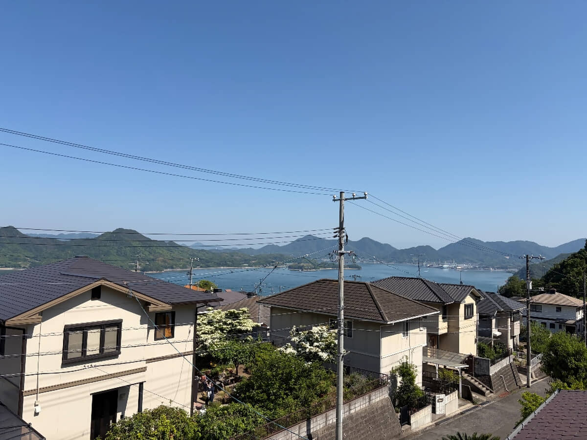 1990s steel-frame house in Hiroshima