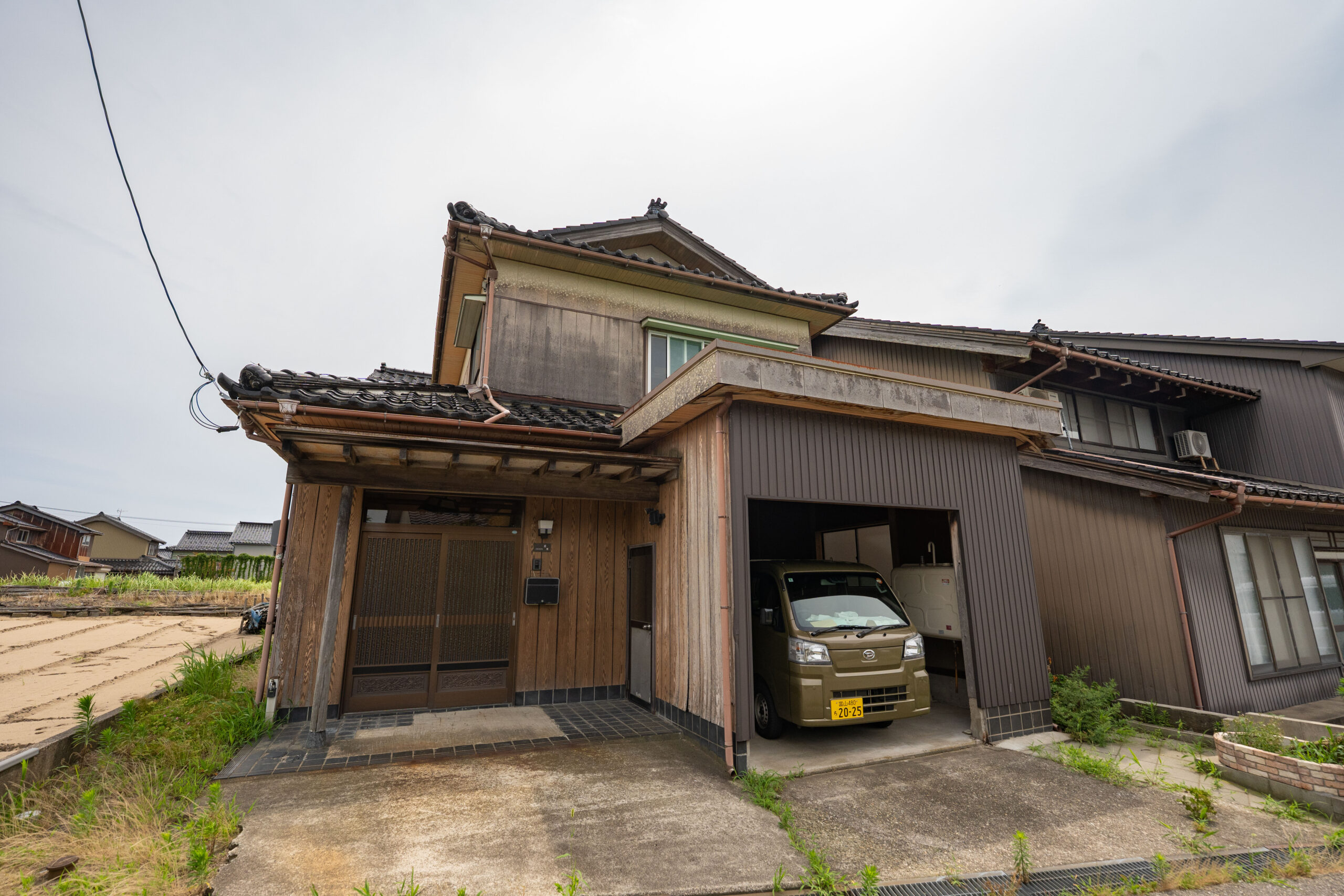 House, 12-min walk to station, Toyama