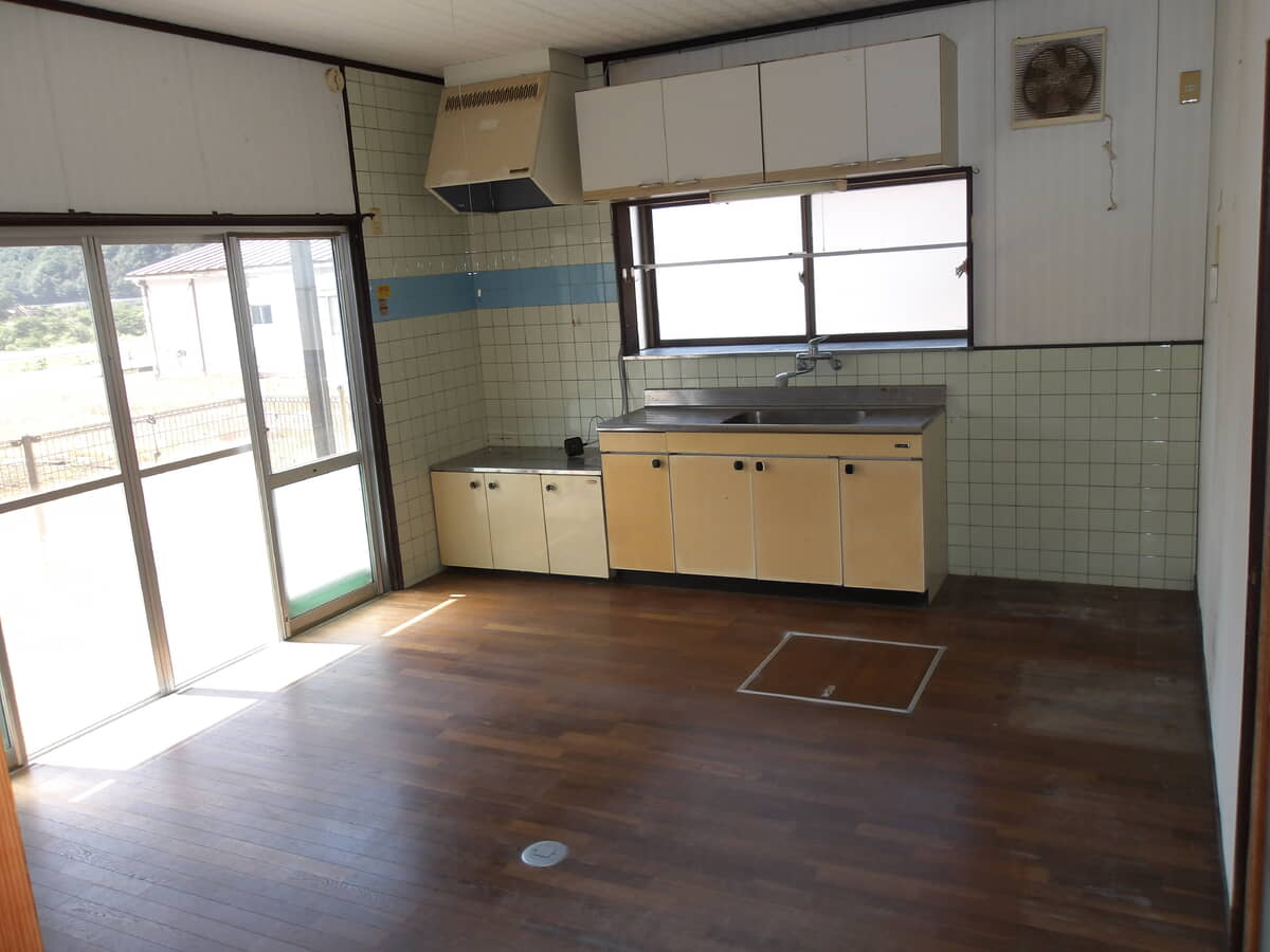 1980s wood house in Hiroshima