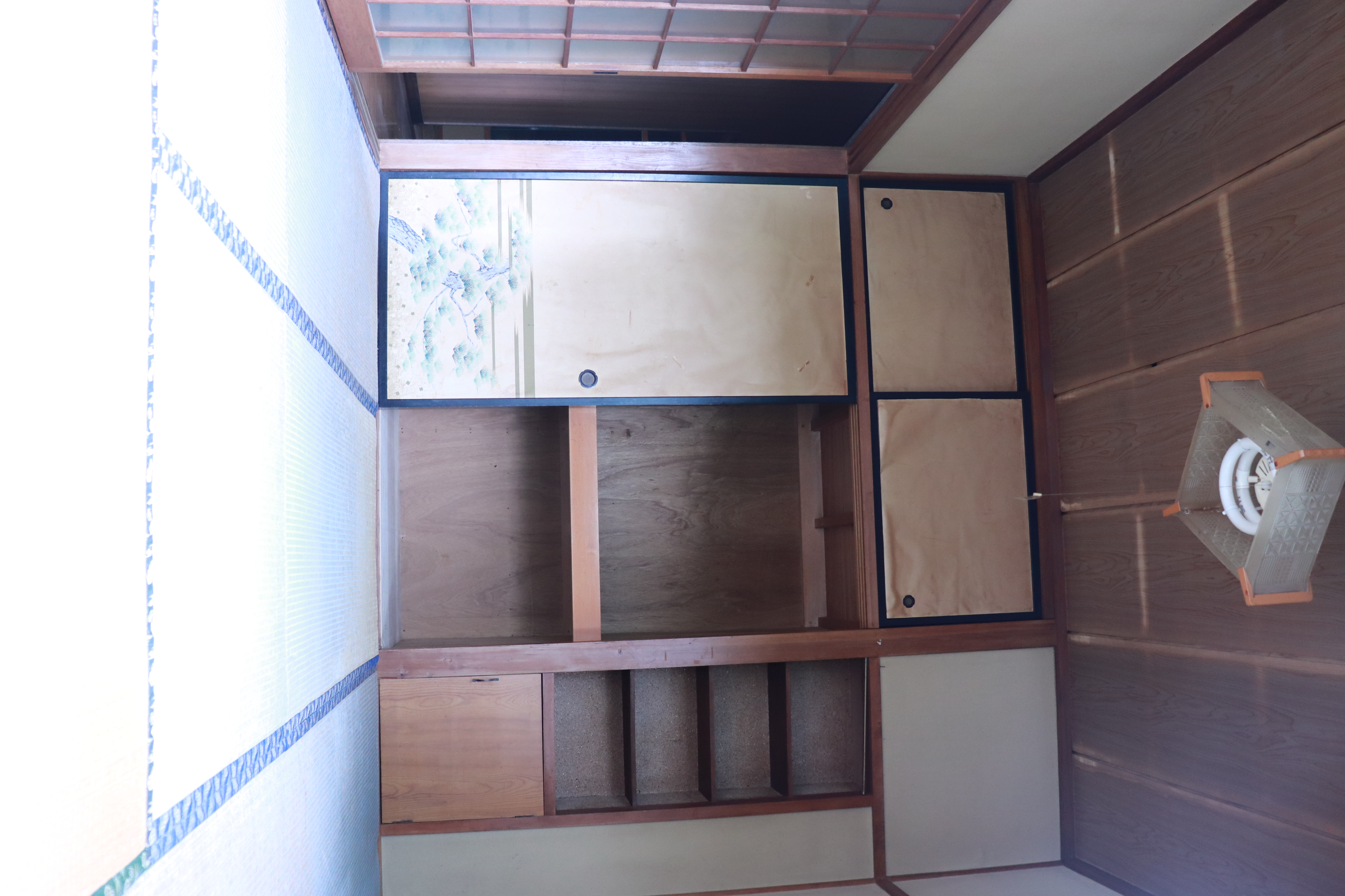1970s wood house, 20-min walk to station, Miyagi
