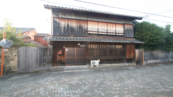 Wood house, 8-min walk to station, Wakayama