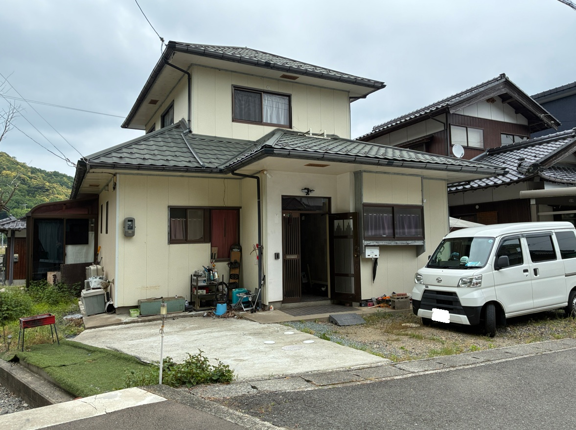 1980s wood house in Fukui