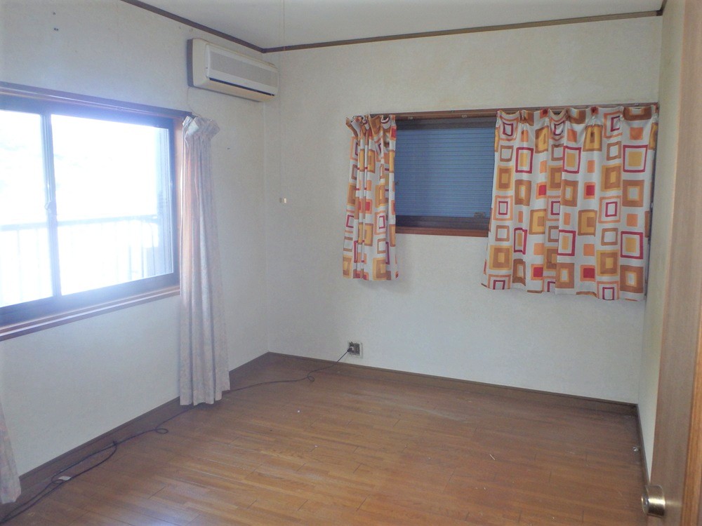 1990s wood house in Kagawa