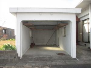1980s concrete house near the coast in Wakaba, Makurazaki