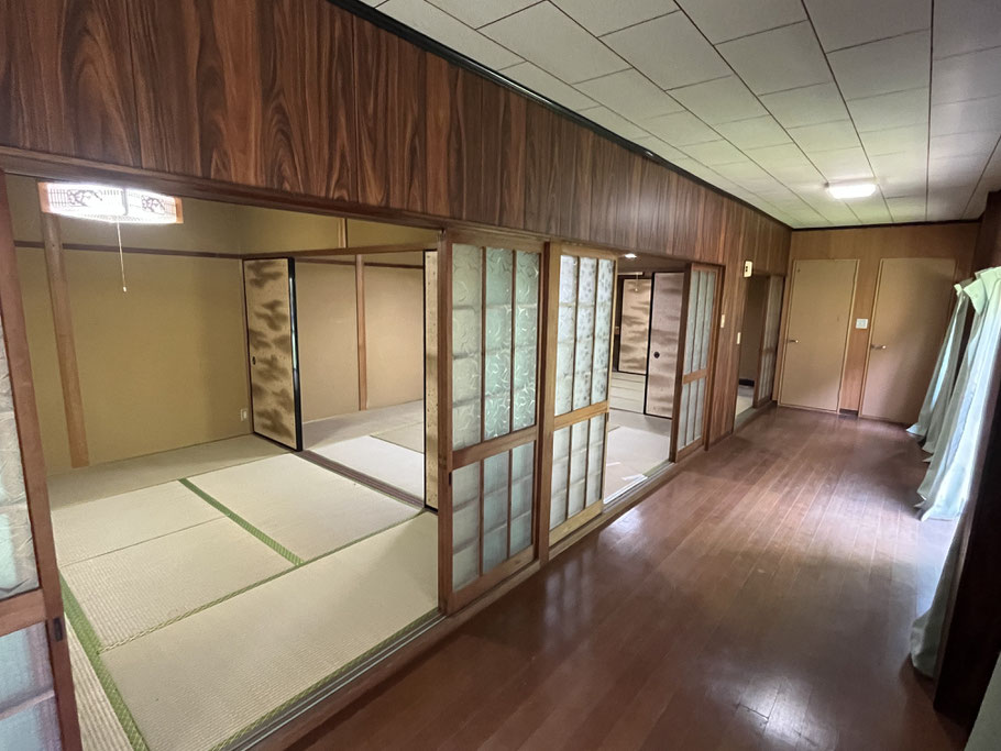 1960s steel-frame house in Gifu