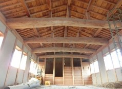 1960s wood house on a large plot in Niigata