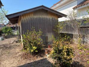 1960s wood house, 8-min walk to station, Shimane