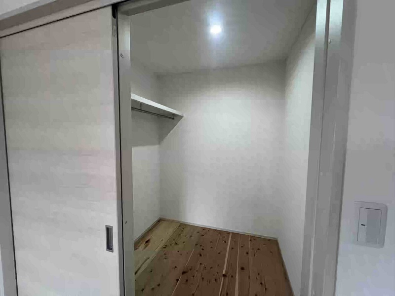 2010s wood house, 6-min walk to station, Tottori