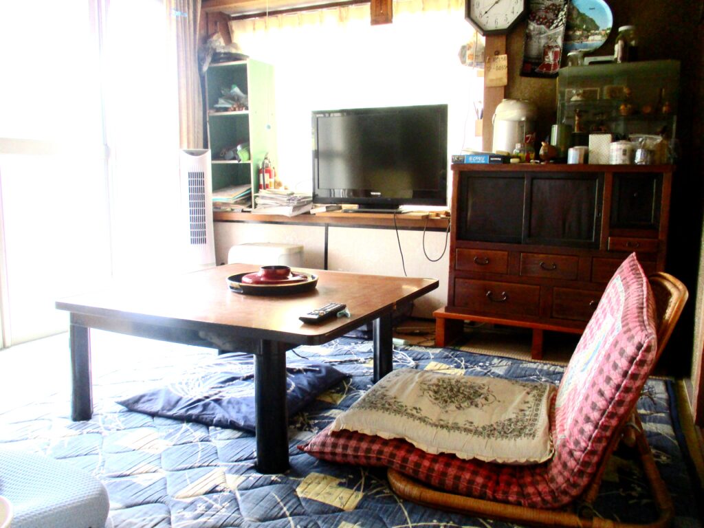 Vacant house for sale with farmland [No.265] Kamiichihara, 7,000,000 yen, Showa 52 construction, Land 1137.81㎡, Building 74.44㎡, Farmland 1475㎡