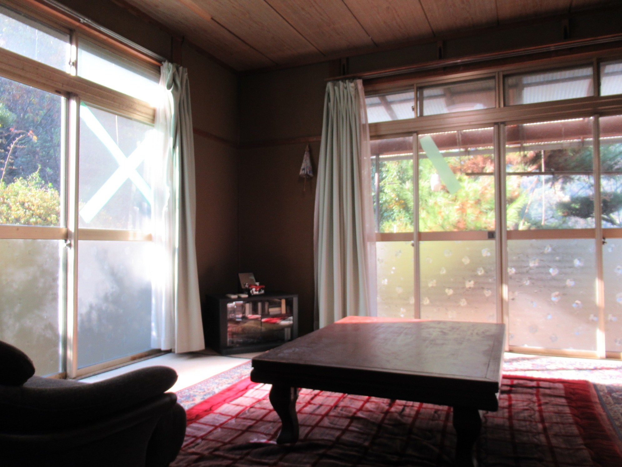 1970s wood house, 8-min walk to station, Kumamoto