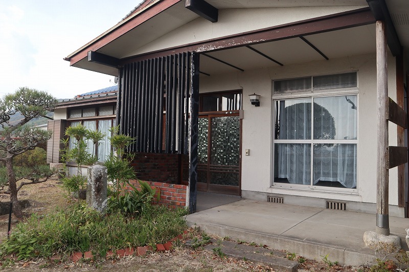 1960s wood house in Saga