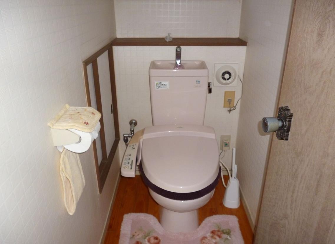 1980s wood house, 10-min walk to station, Yafusa, Ichikikushikino