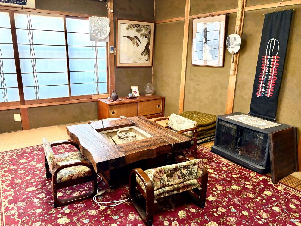 ☆NEW A-135 Charming property! Excellent location near station, various schools, and supermarket ◎