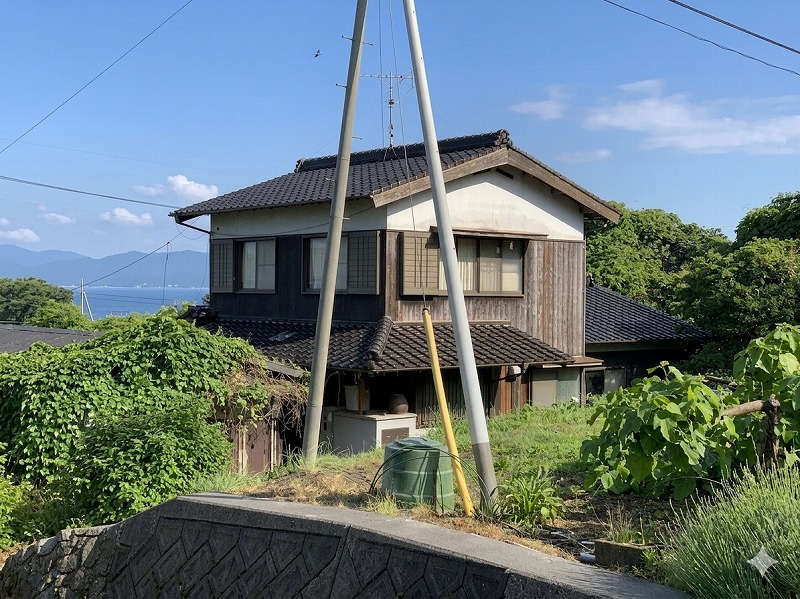 1970s wood house, 8-min walk to station, Yamaguchi