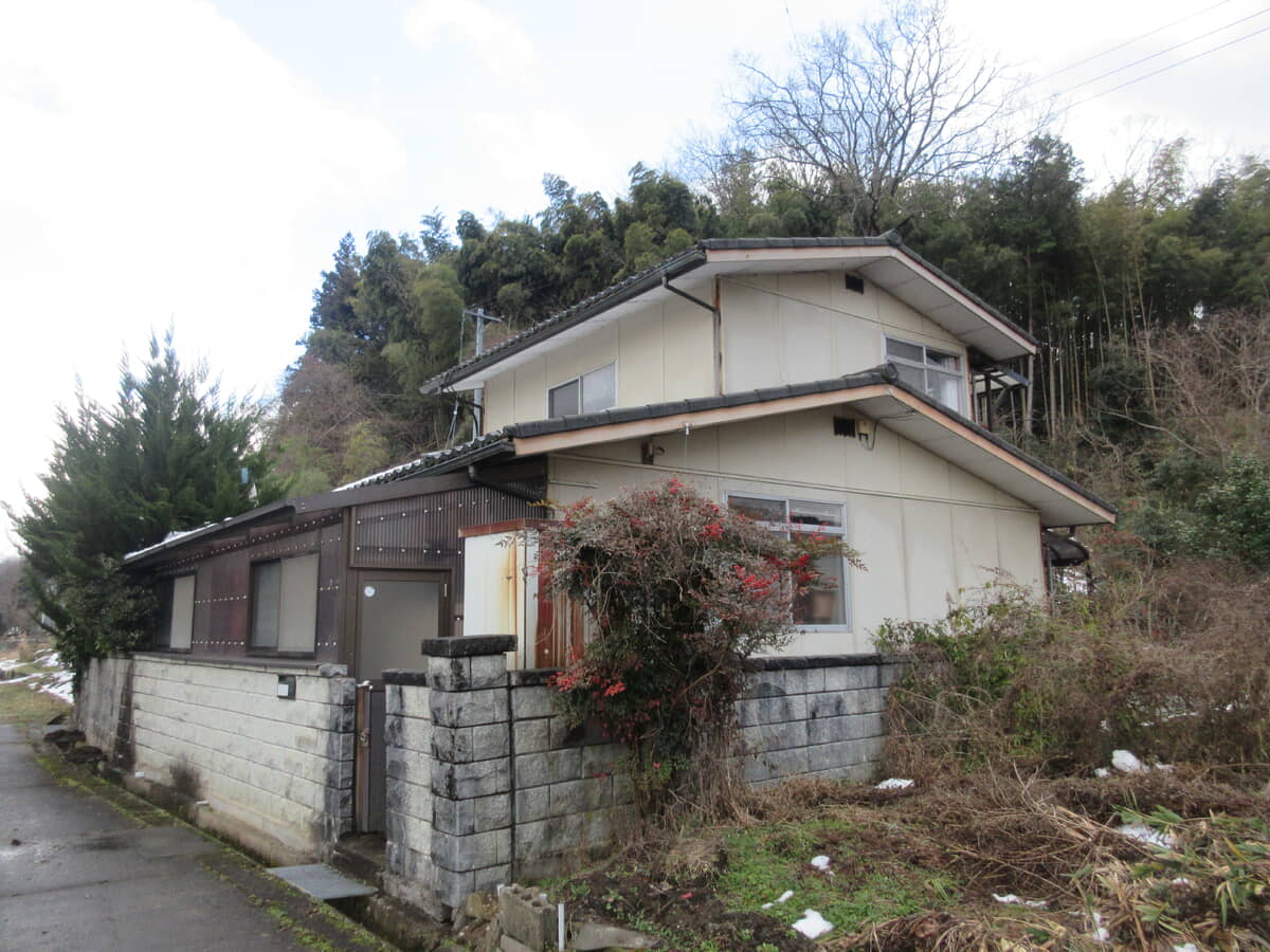1970s steel-frame house, 7-min walk to station, Hiroshima