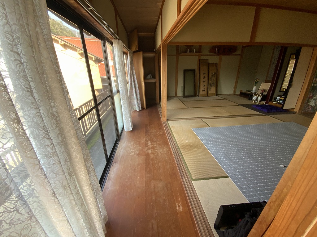 1990s wood house in Yamaguchi