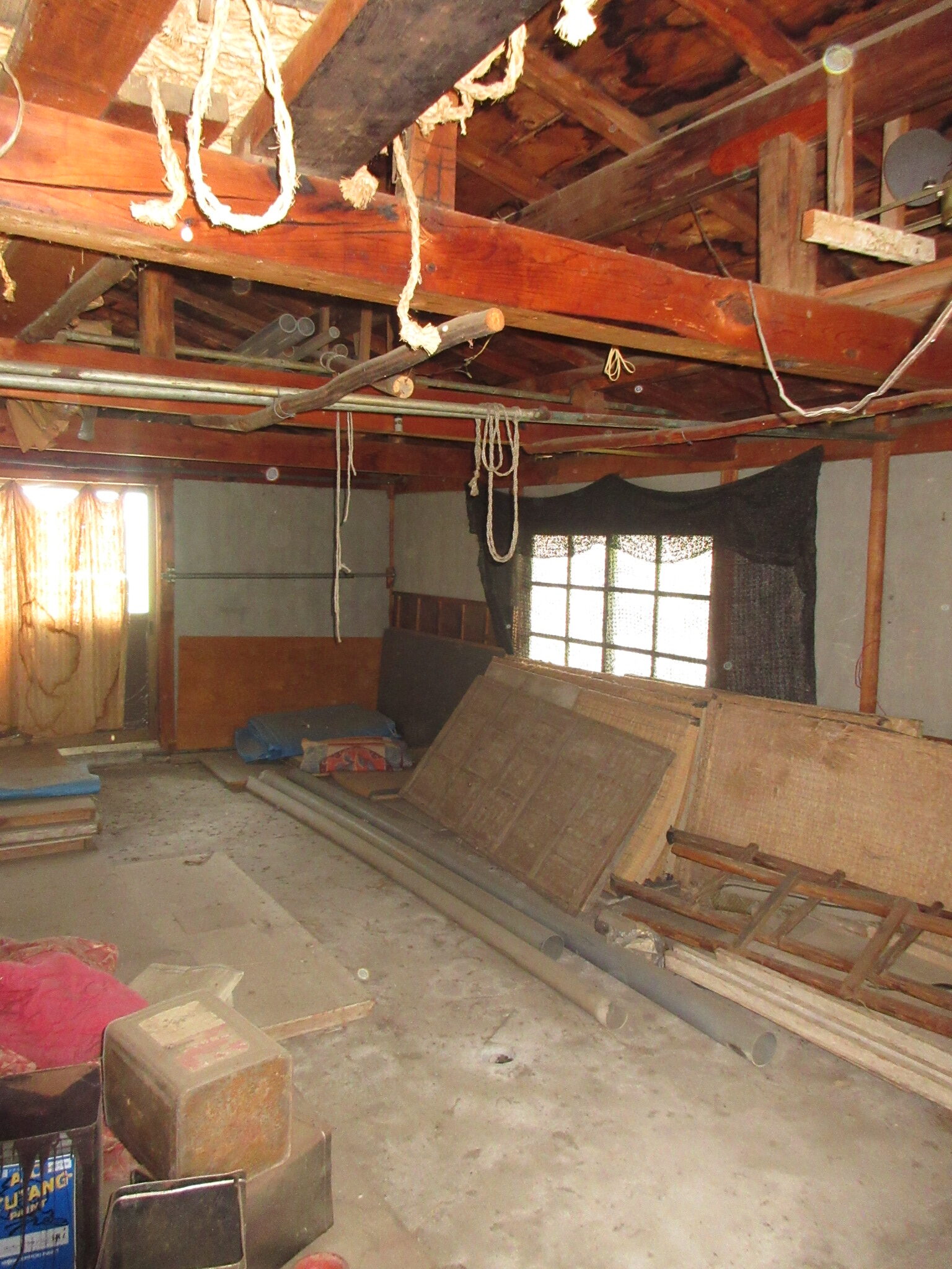 1980s wood house on a large plot in Iwate