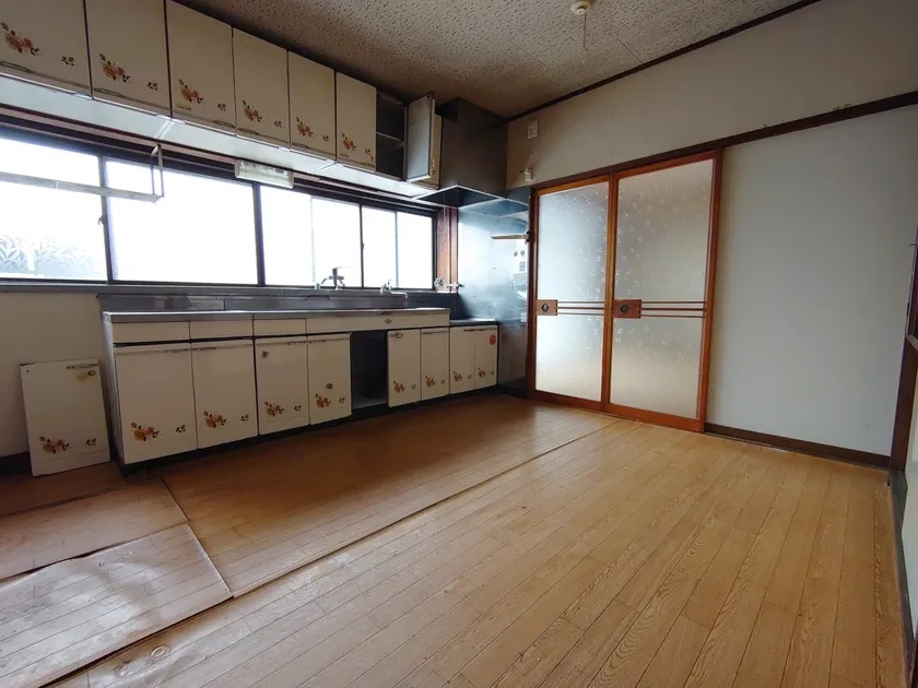 1970s wood house in Aomori