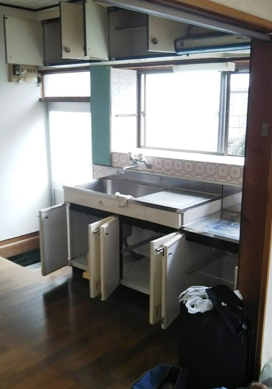 1970s wood house in Nagasaki