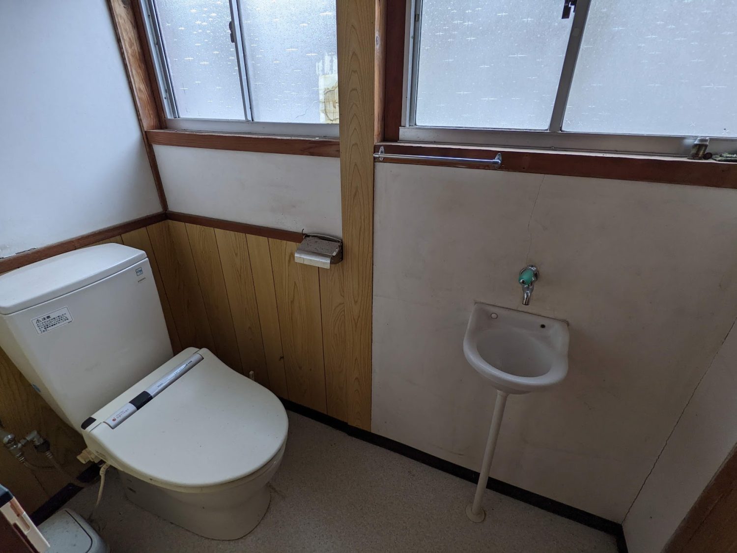 1960s wood house in Hyogo