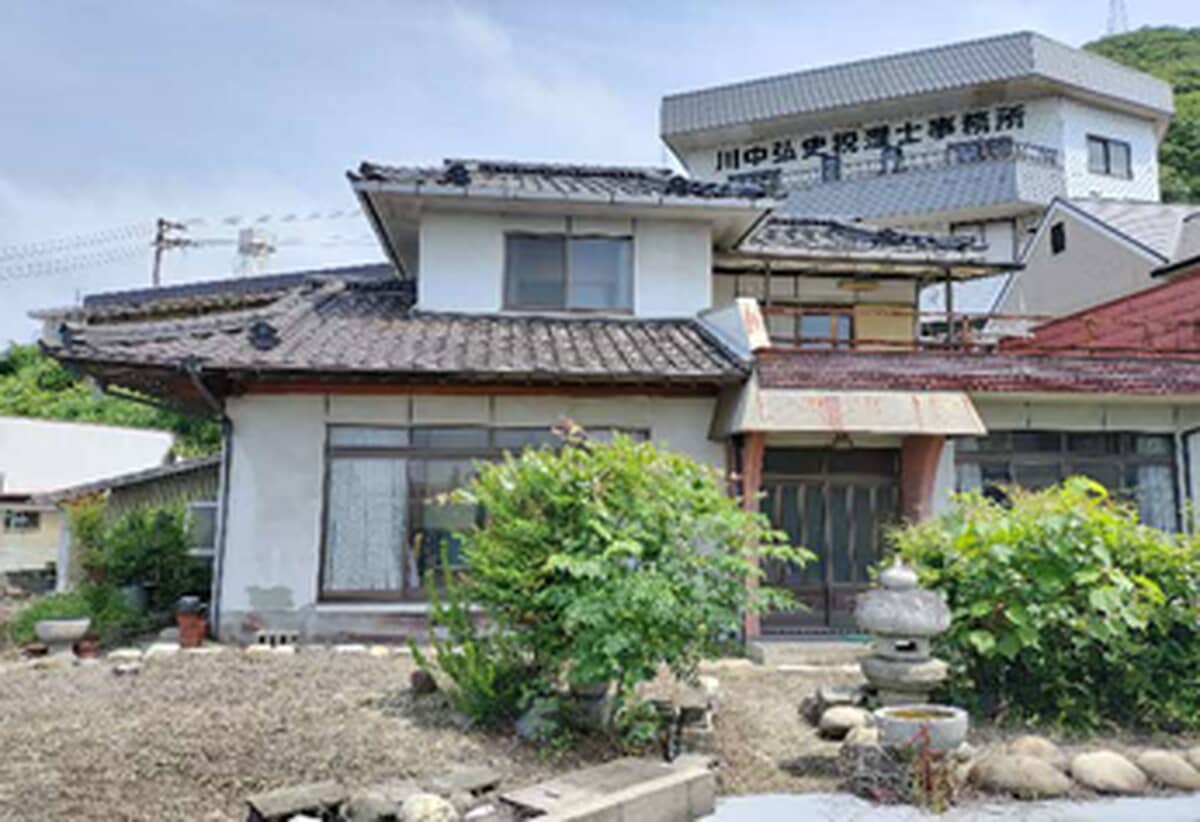 1970s wood house, 11-min walk to station, Hiroshima