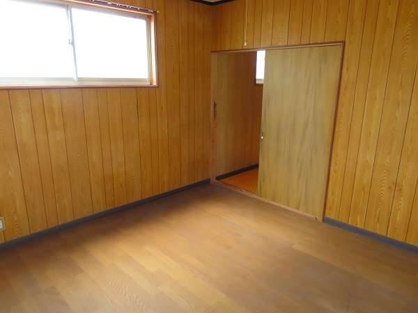 1970s wood house, 18-min walk to station, Fukushima