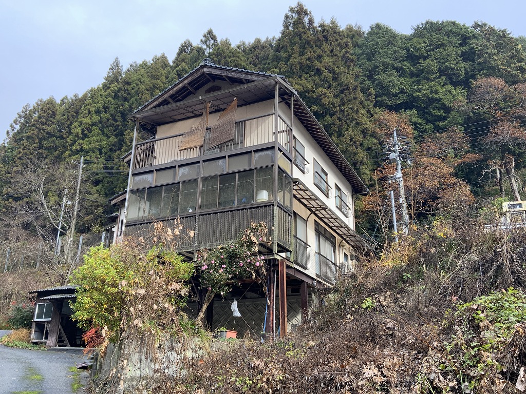 1980s wood house, 5-min walk to station, Yamaguchi