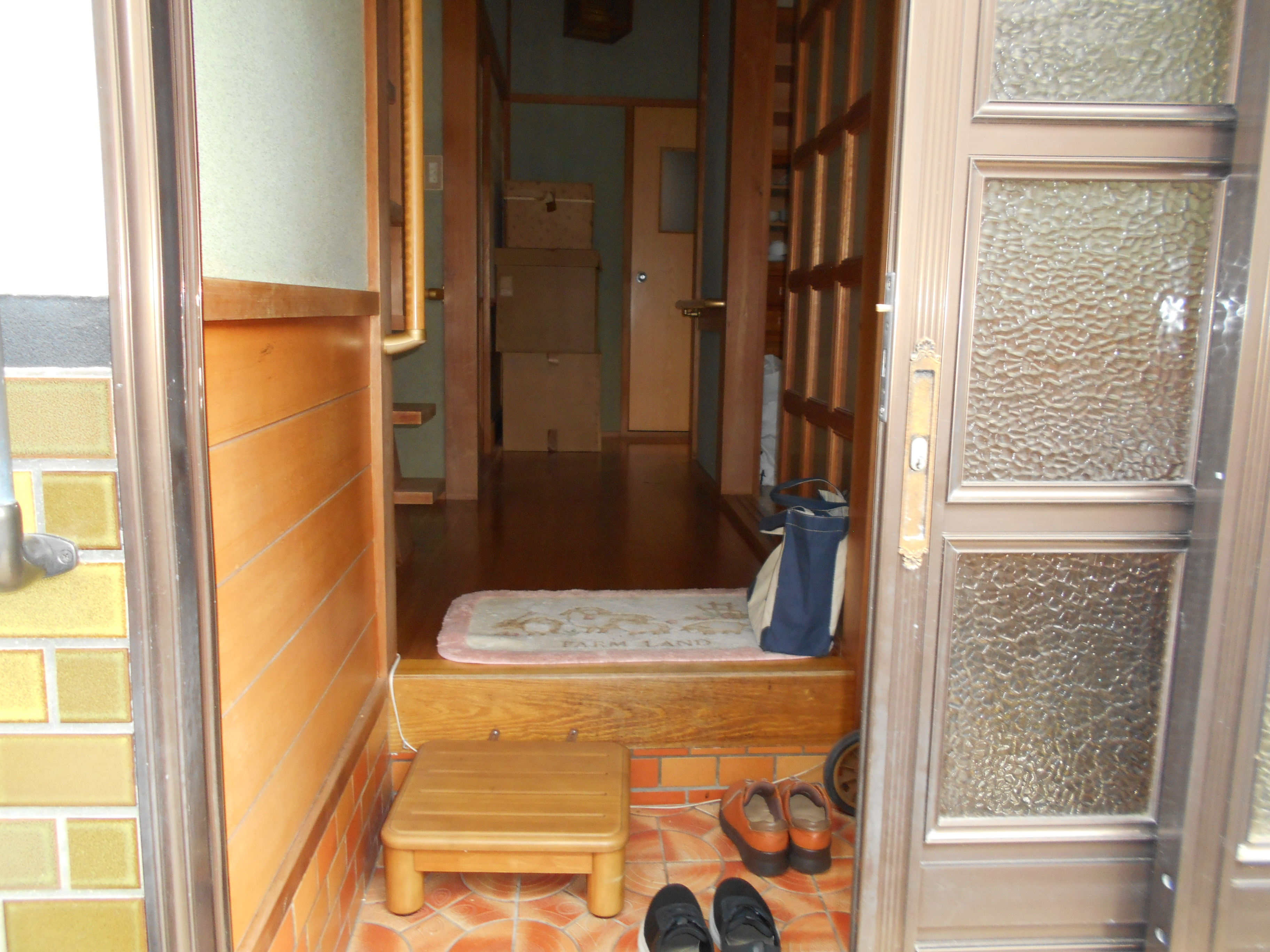 1980s wood house in Kochi